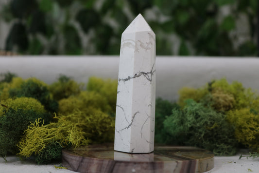 Howlite Towers