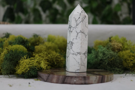 Howlite Towers